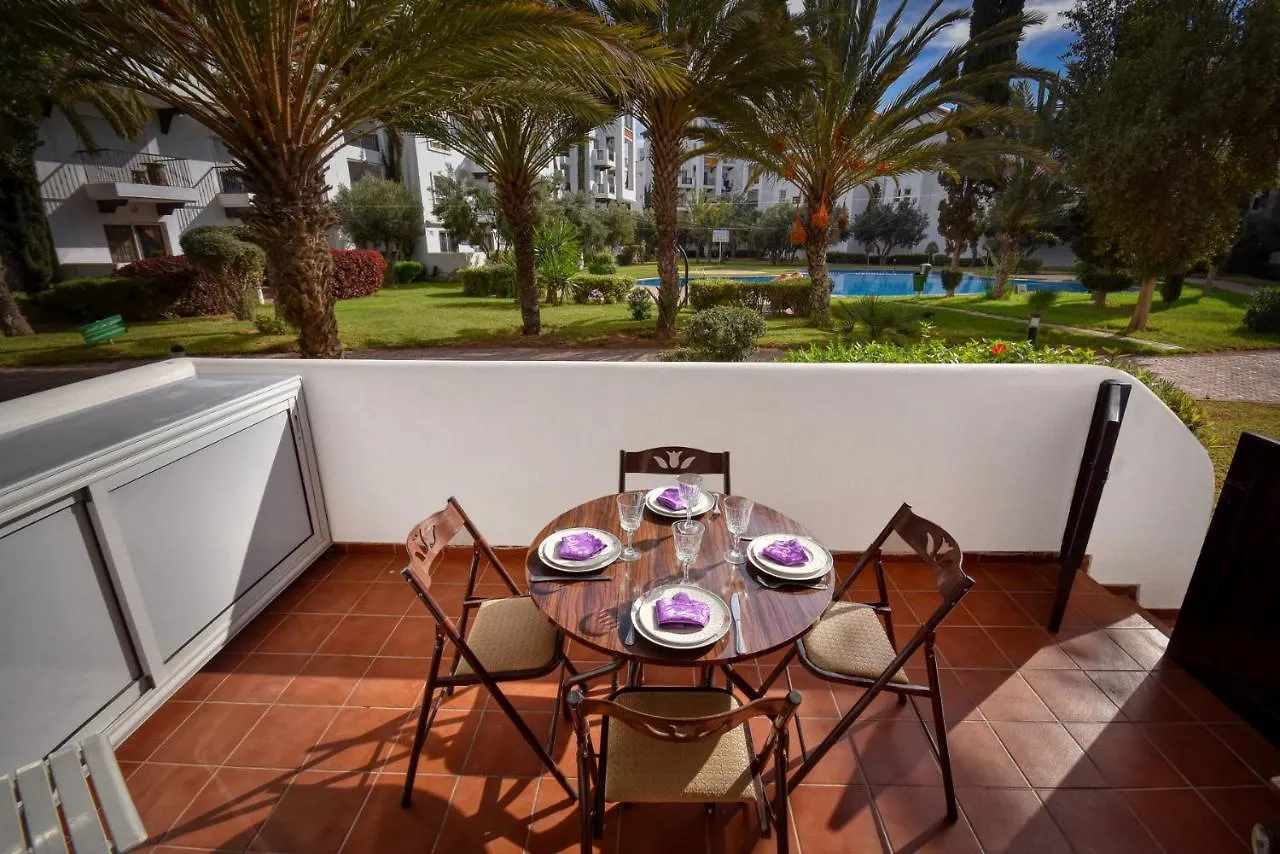 kontakty Oasis Marina**** Magnifique Appartement -4/6 Px